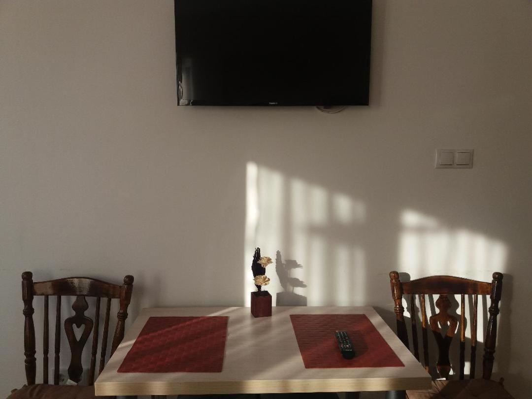 Pensiunea Sydney Timişoara Buitenkant foto